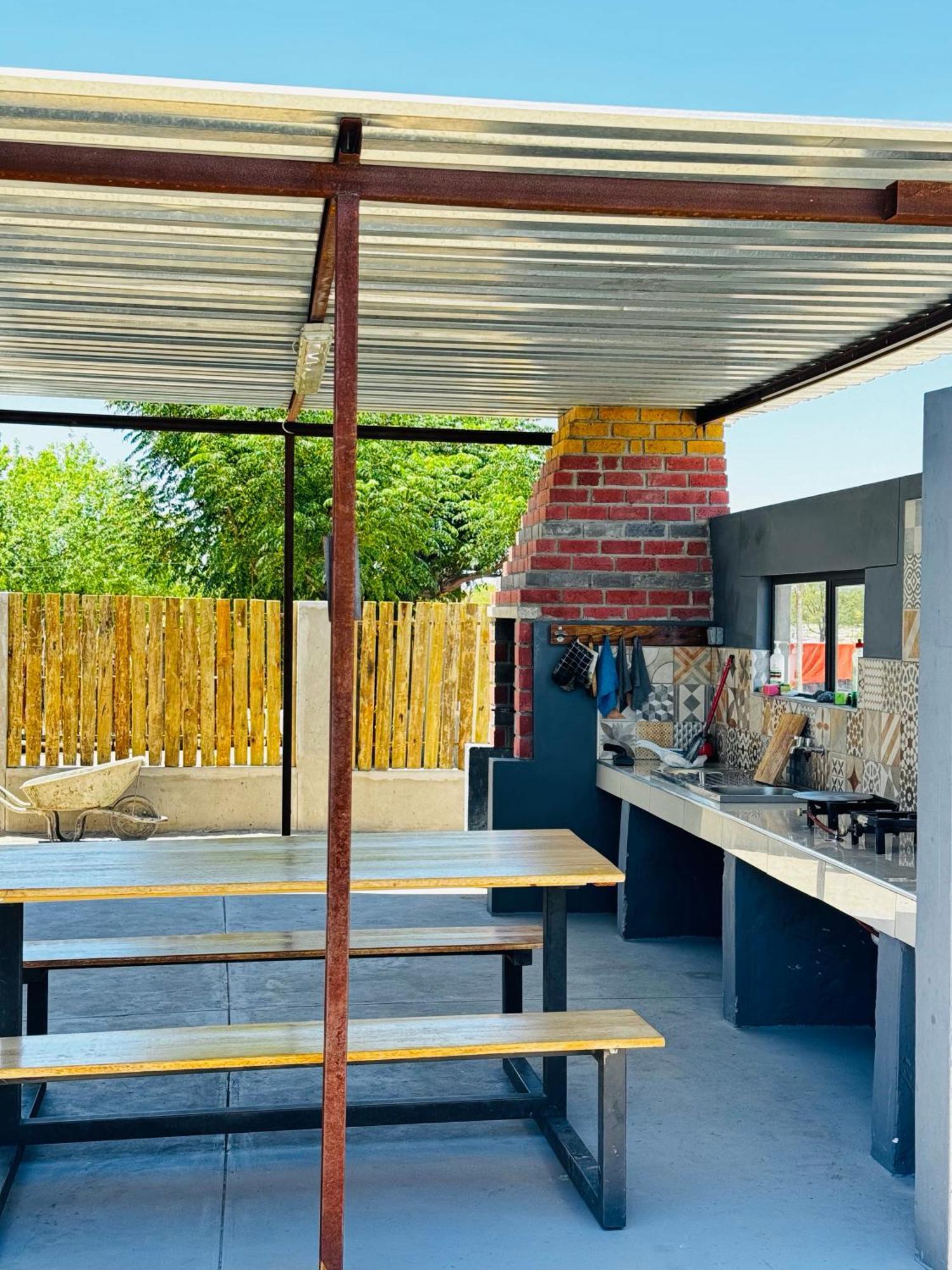 Omuthiya Ndeyapos Village Haven מראה חיצוני תמונה